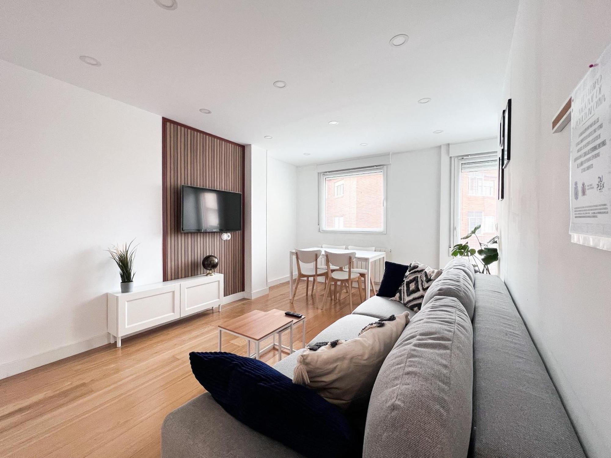 Apartment Duplex *